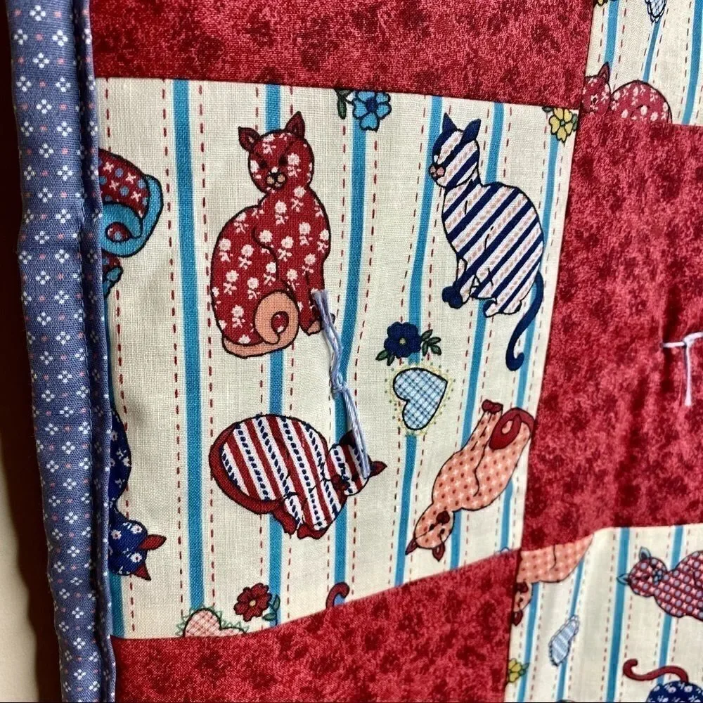 Handmade NWT cat themed baby or lap quilt 43” X 38”